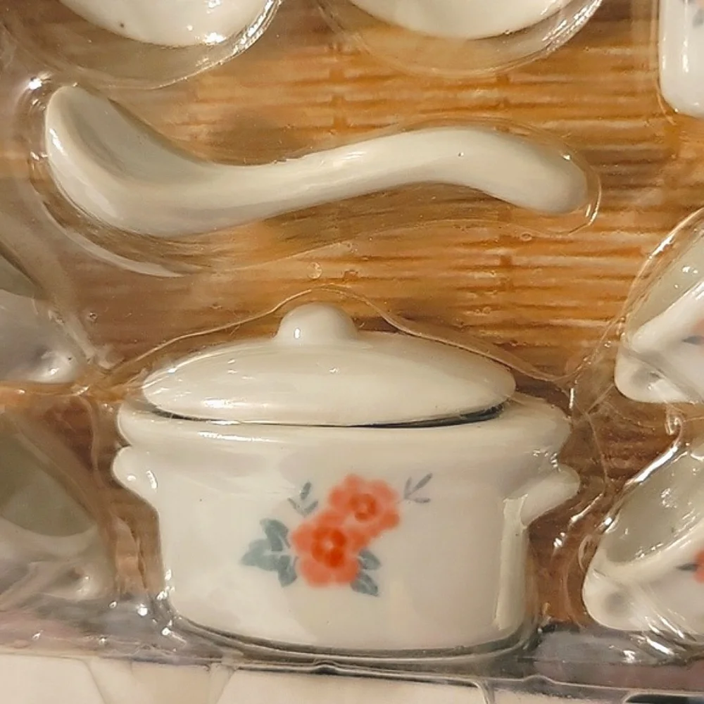 NEW in pkg Vintage Miniature 15-piece Porcelain Tea & Tureen Set